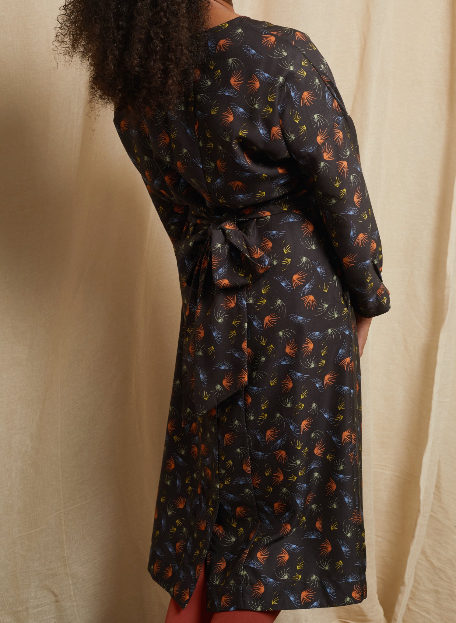 Beryl - Black Fireworks