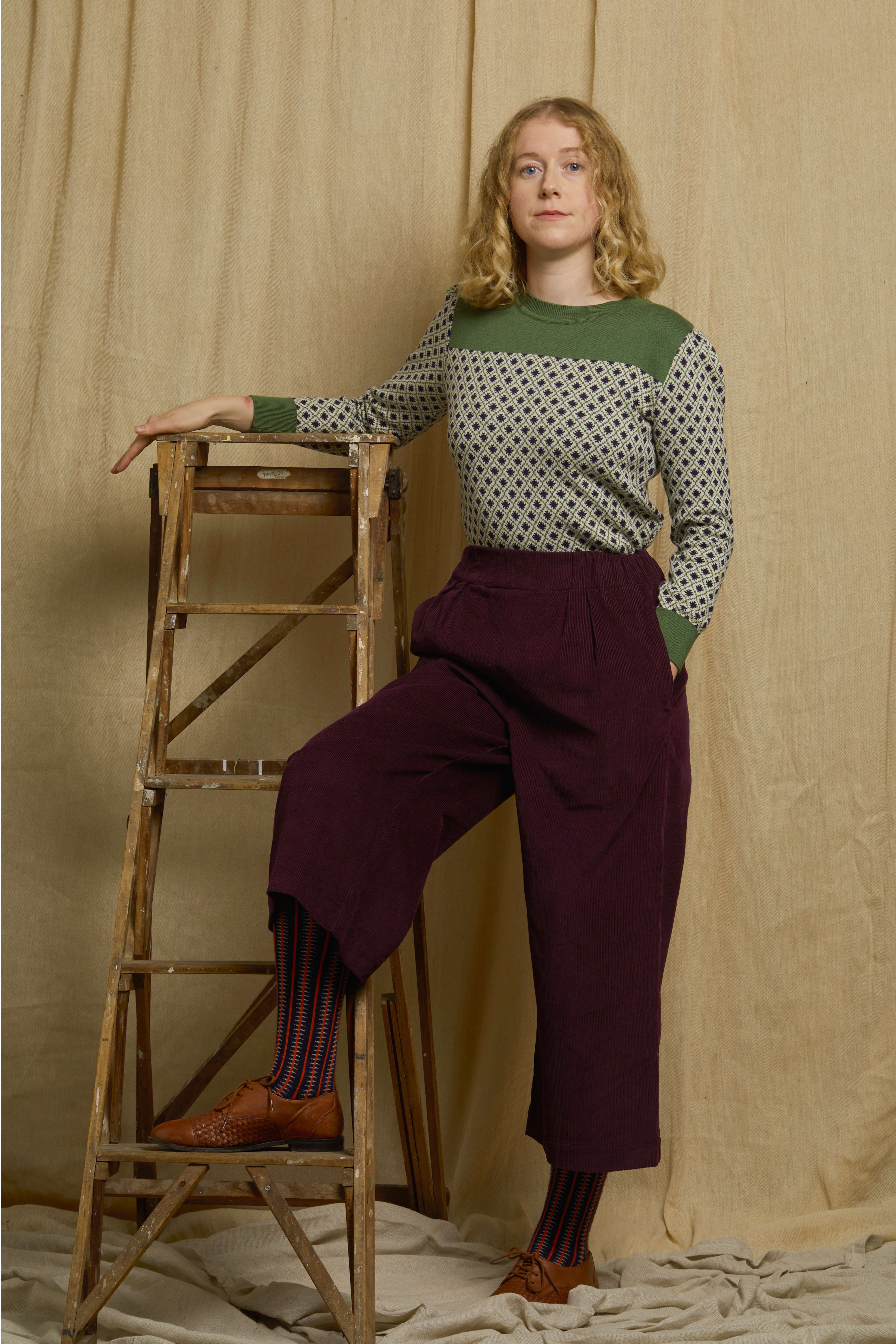 Clara - Green Tiles Top