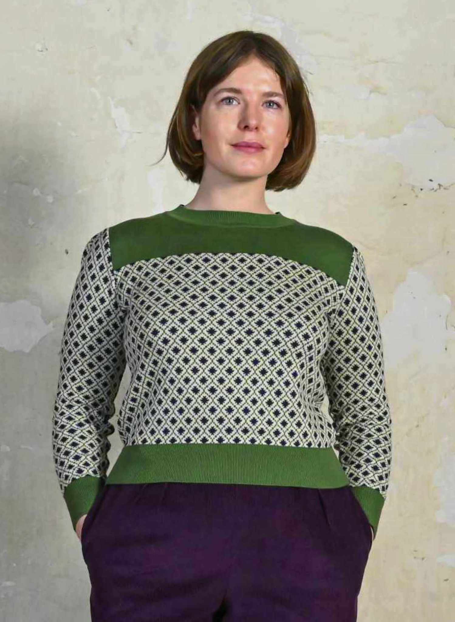 Clara - Green Tiles Top