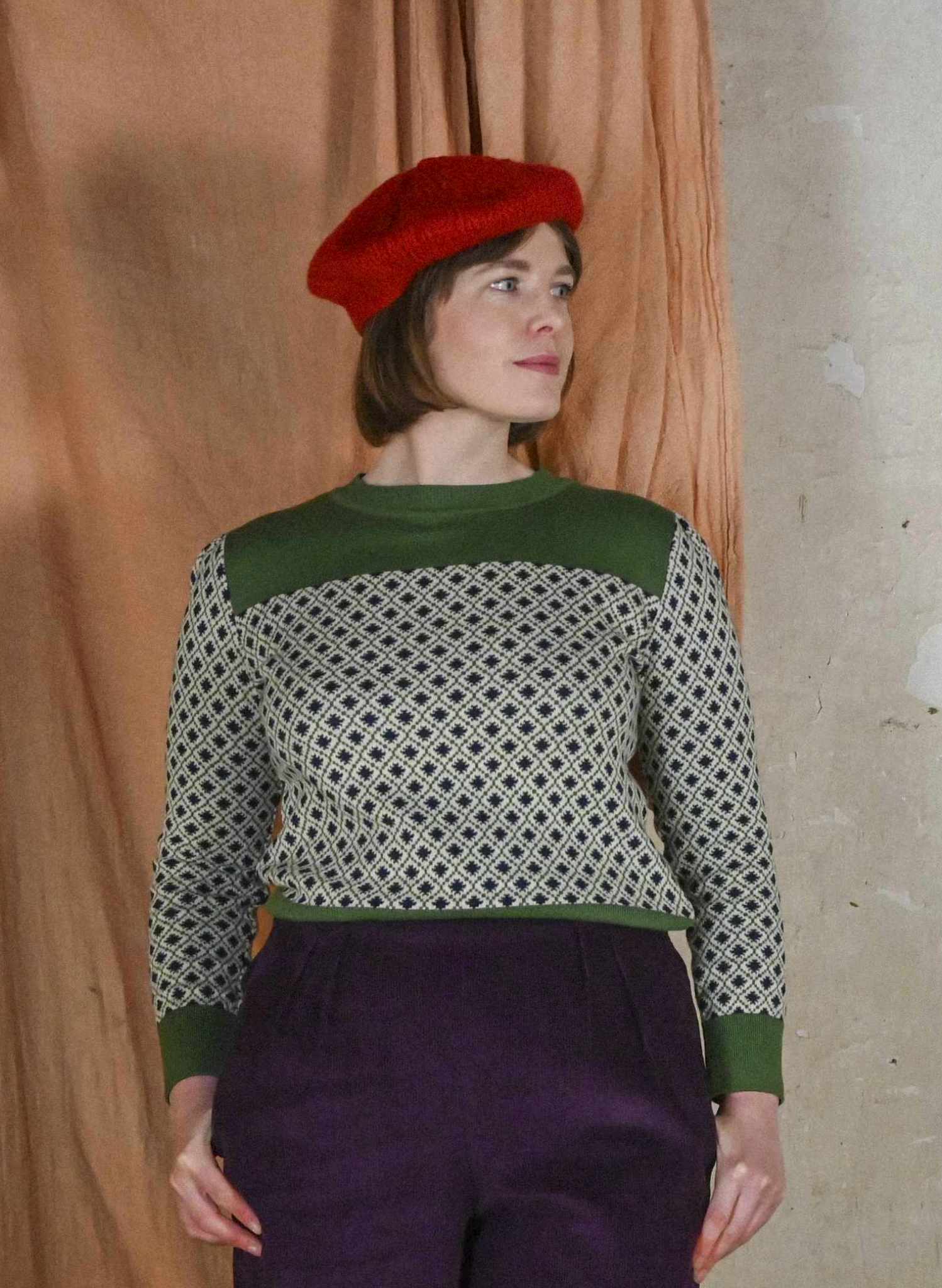 Clara - Green Tiles Top