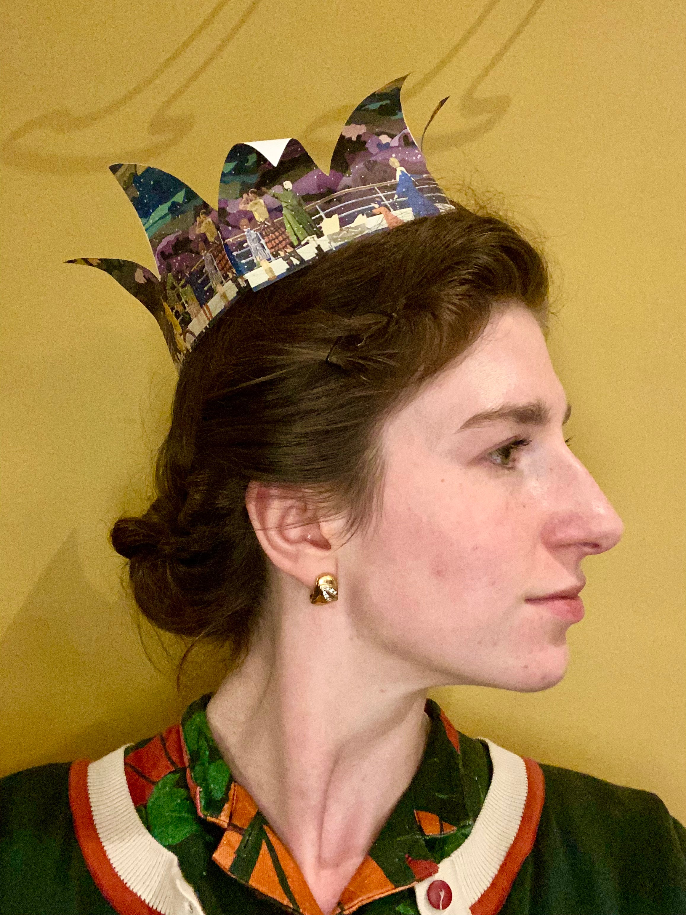 DIY Christmas Crown - Rust Bauhaus