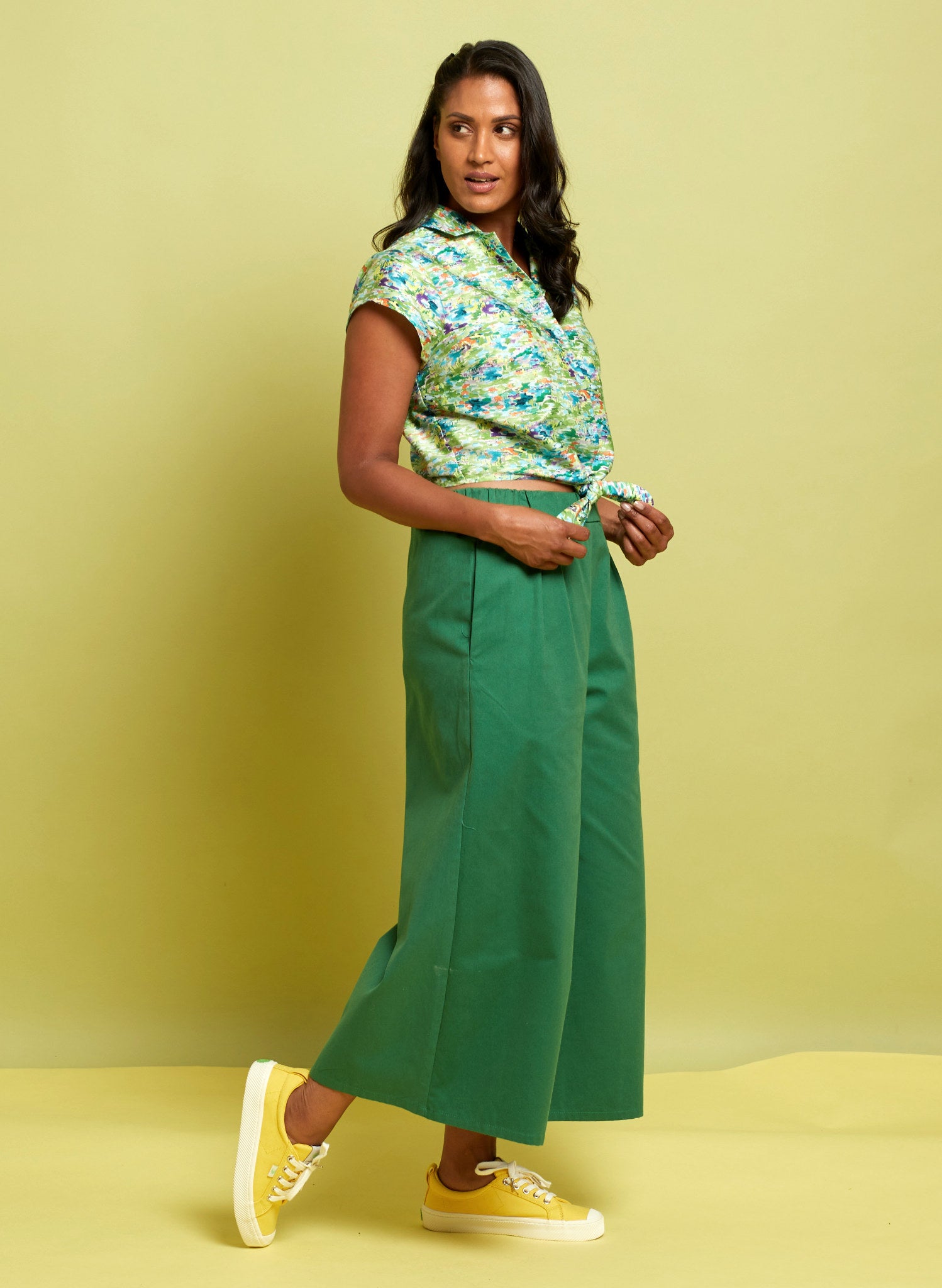 Edith Cropped Trousers - Green