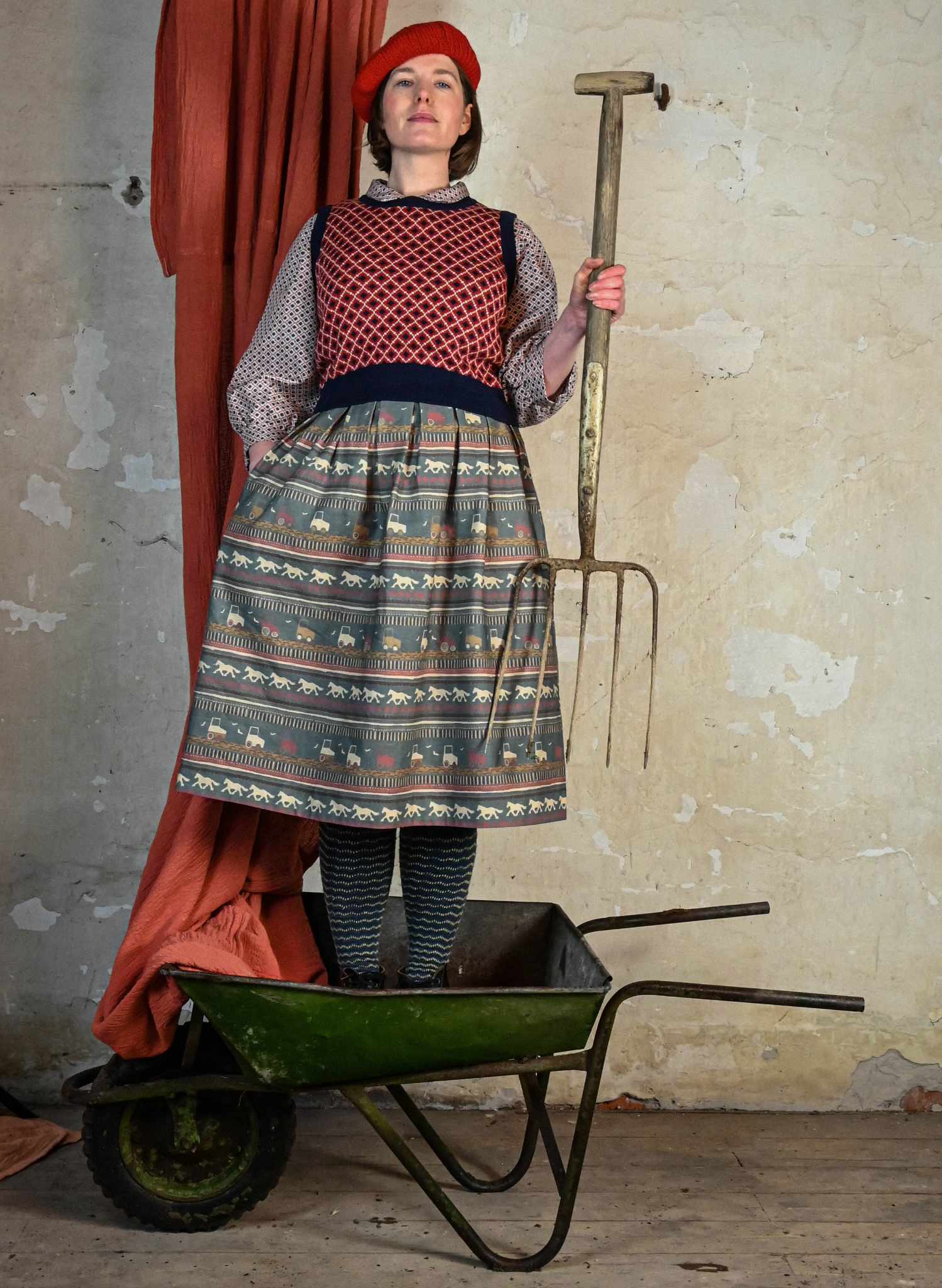 Florence - Teal Spinning Horses Skirt