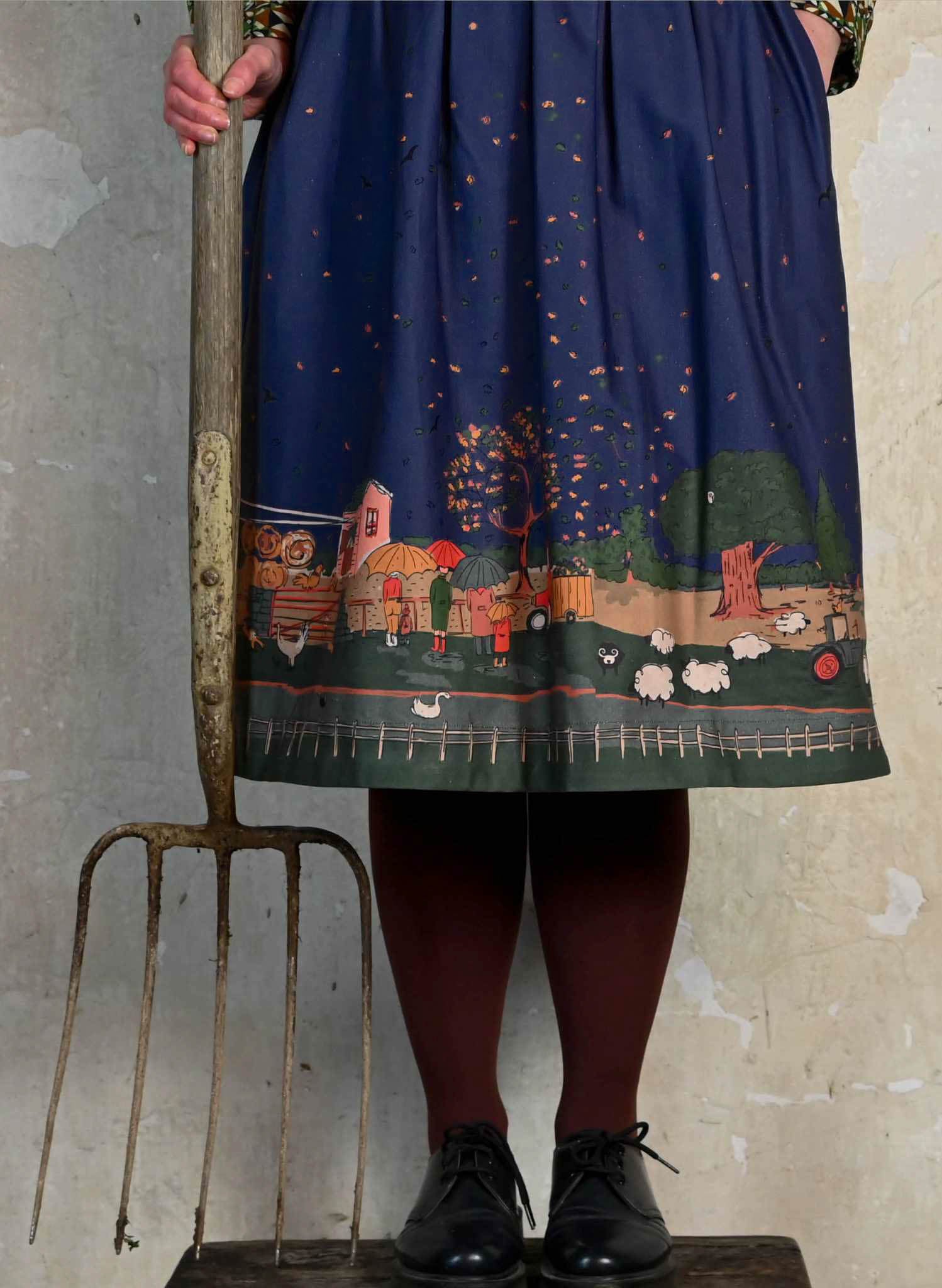Florence - Indigo Farmyard Skirt