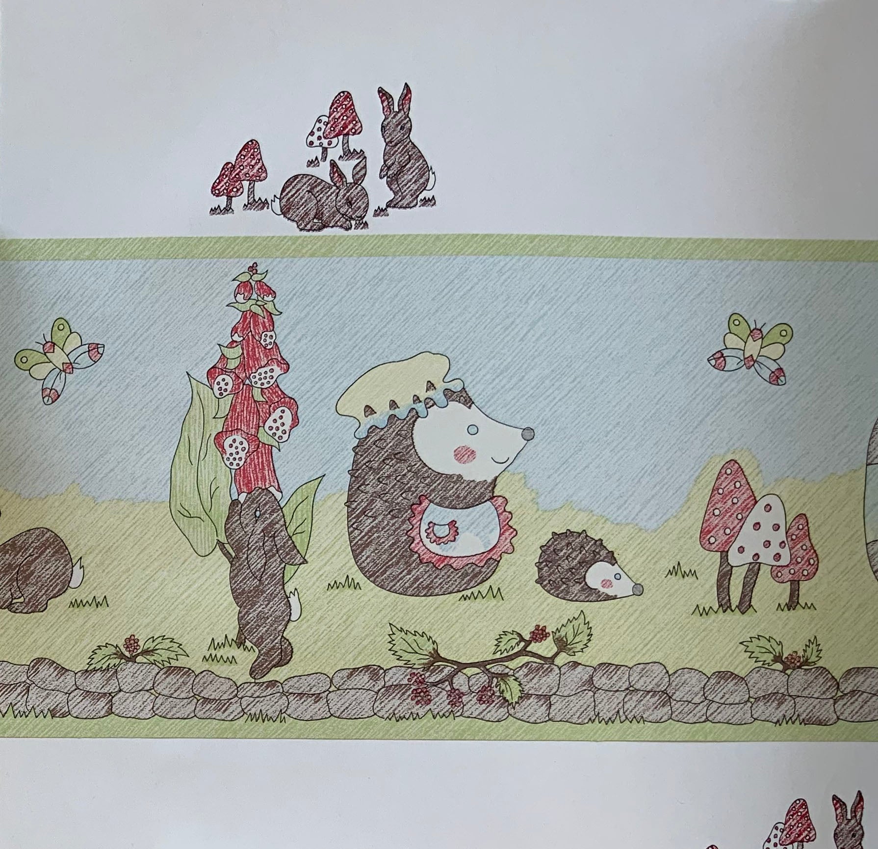 Poppy - Large Mole and Hedgehog - Wallpaper Border - 10m