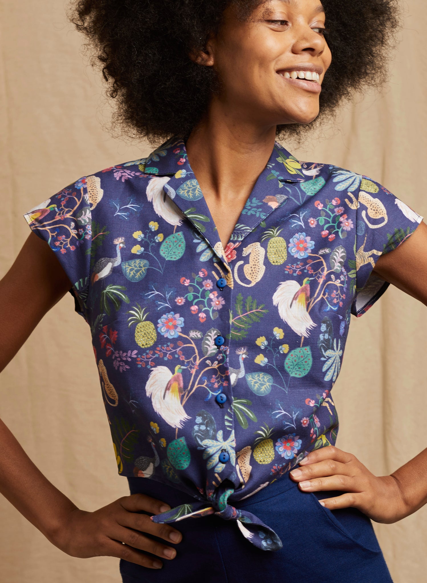 Peggy Top - Navy Paradise Garden