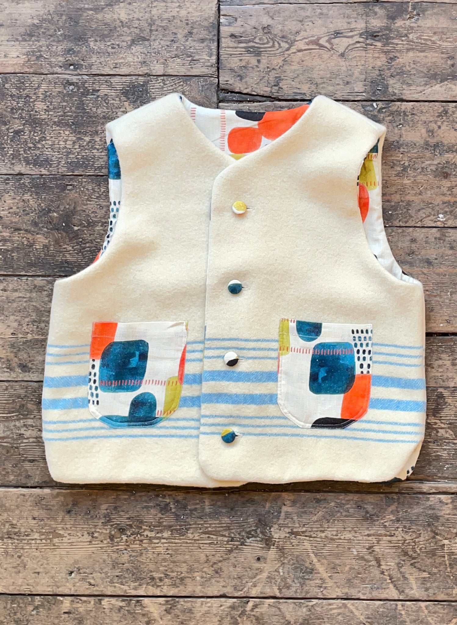 Gilet / Waistcoat - Wool Blanket Project - No.35