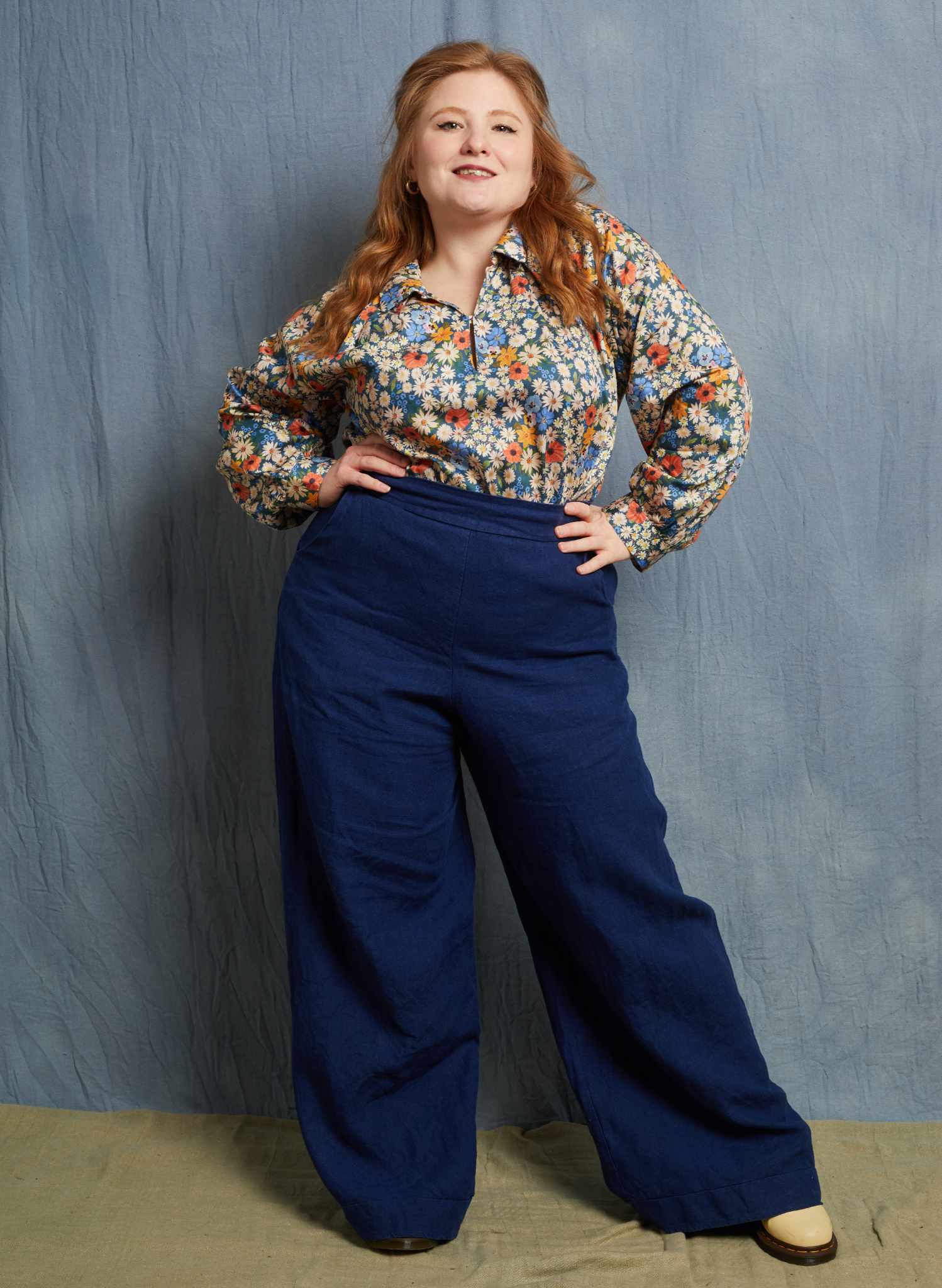 Joan Top - Blue Ditsy Daisy