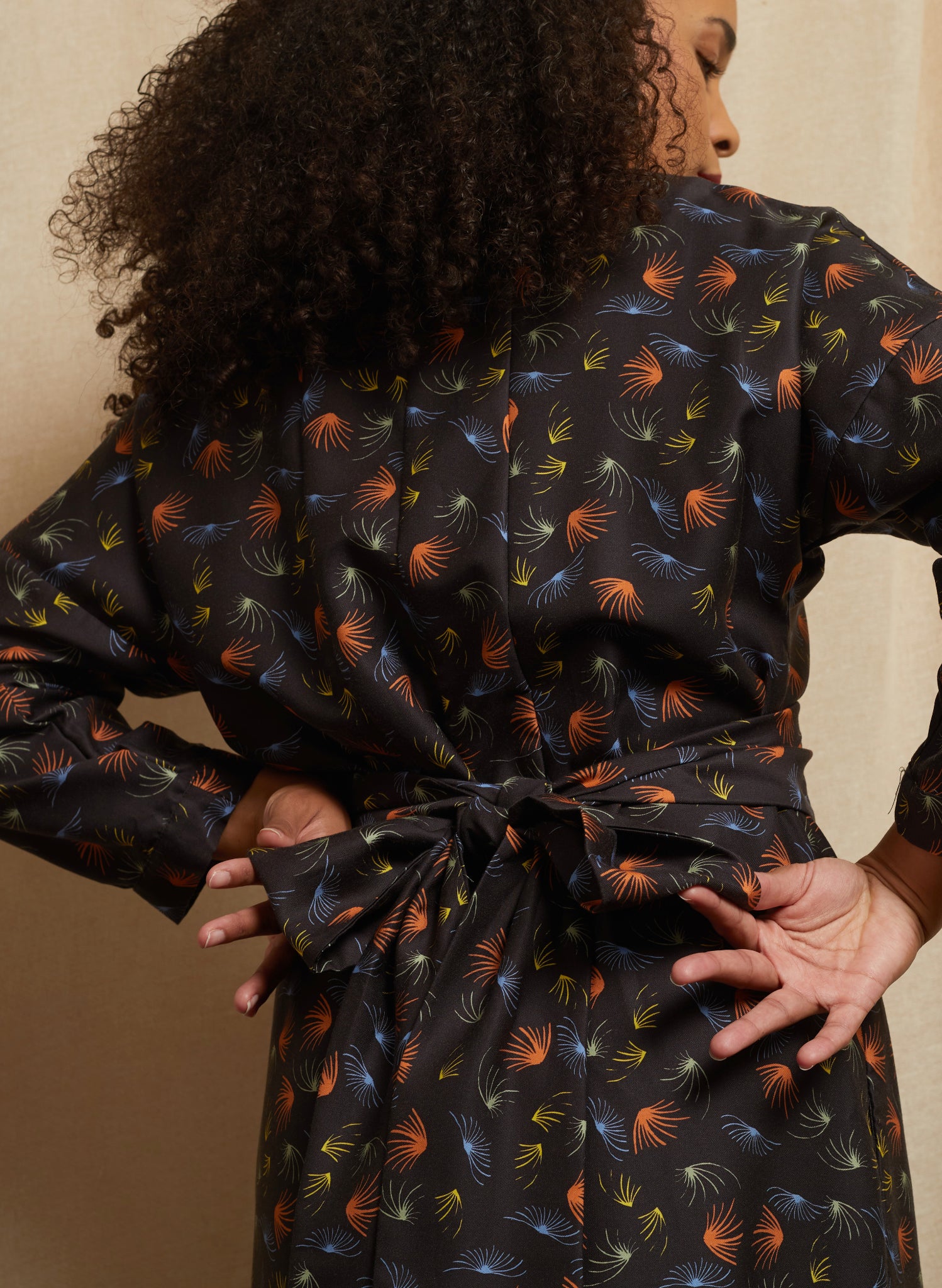 Beryl - Black Fireworks