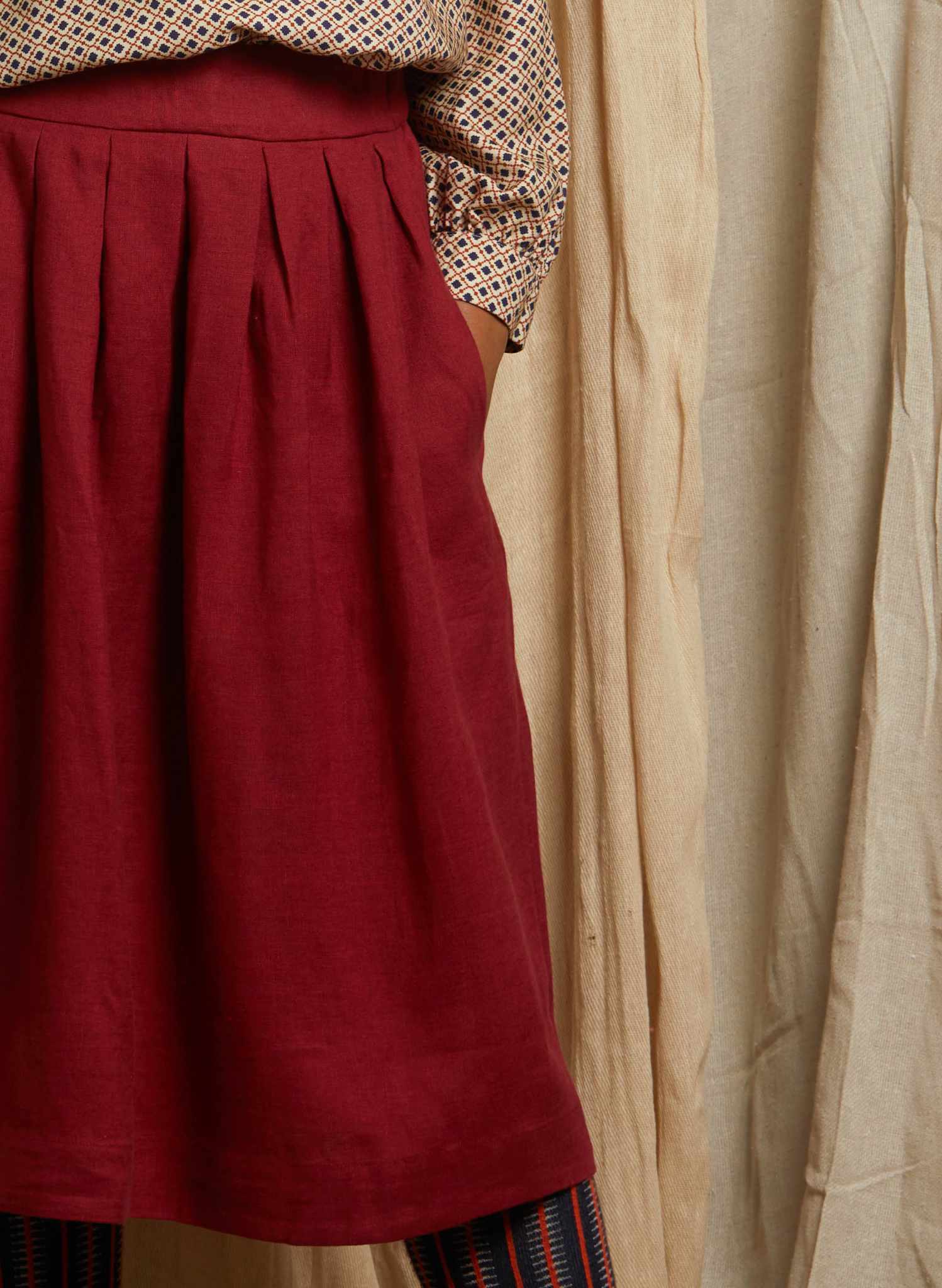 Florence - Wine Linen Skirt