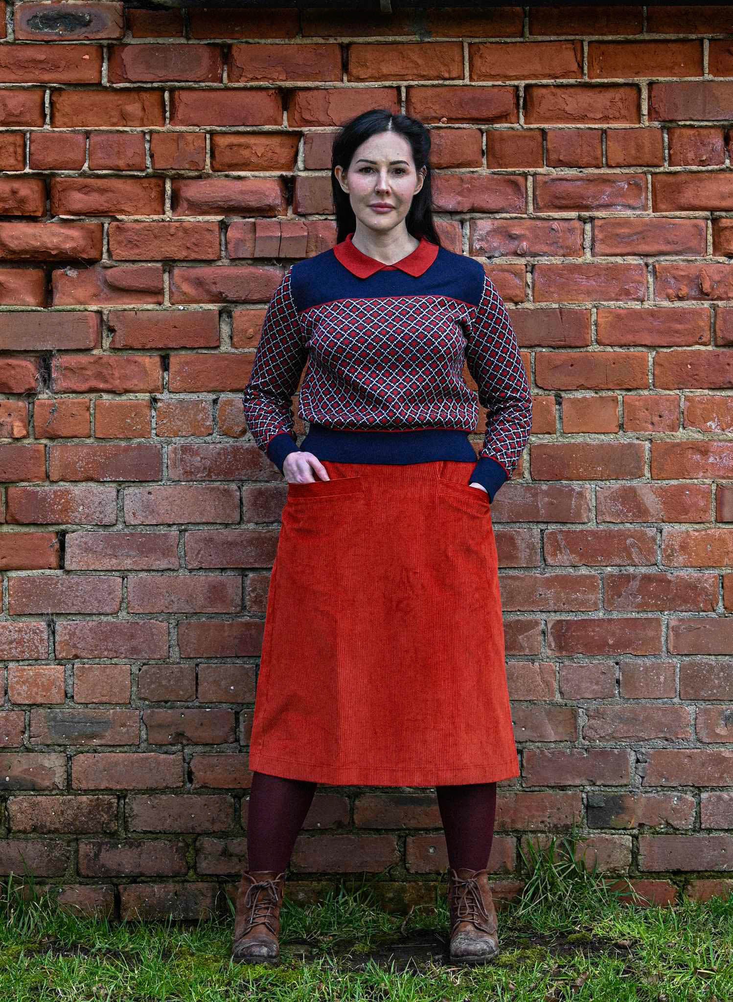 Nancy - Navy Tiles Top