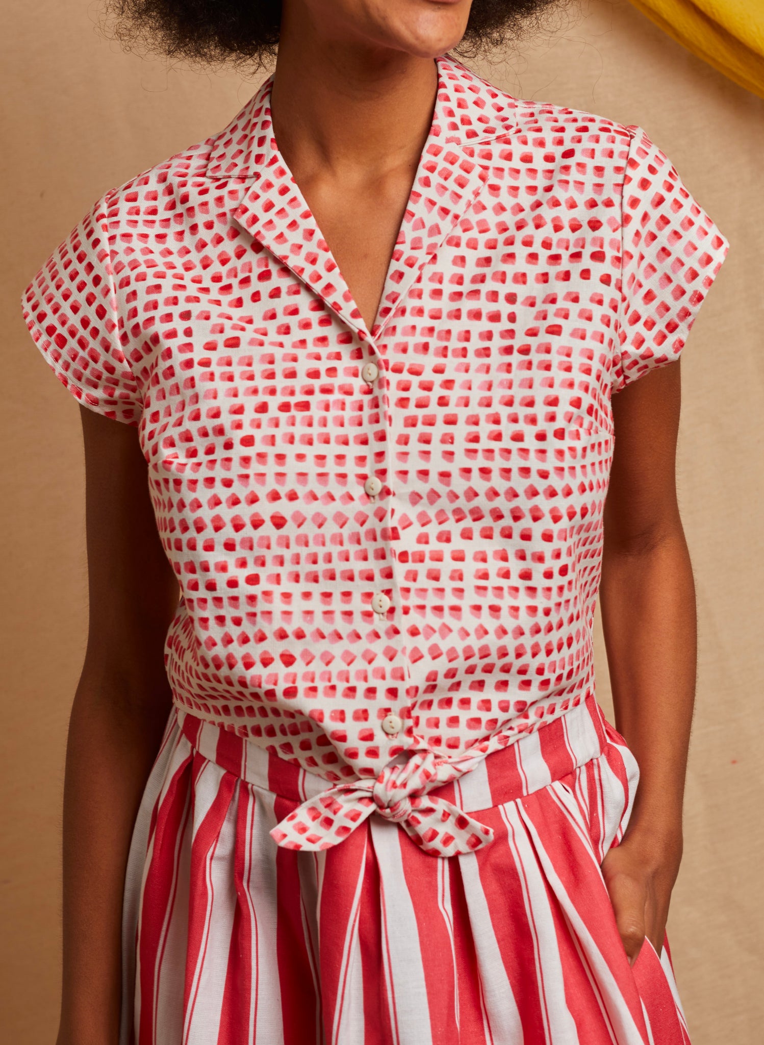 Peggy Top - Pink Thumb Print