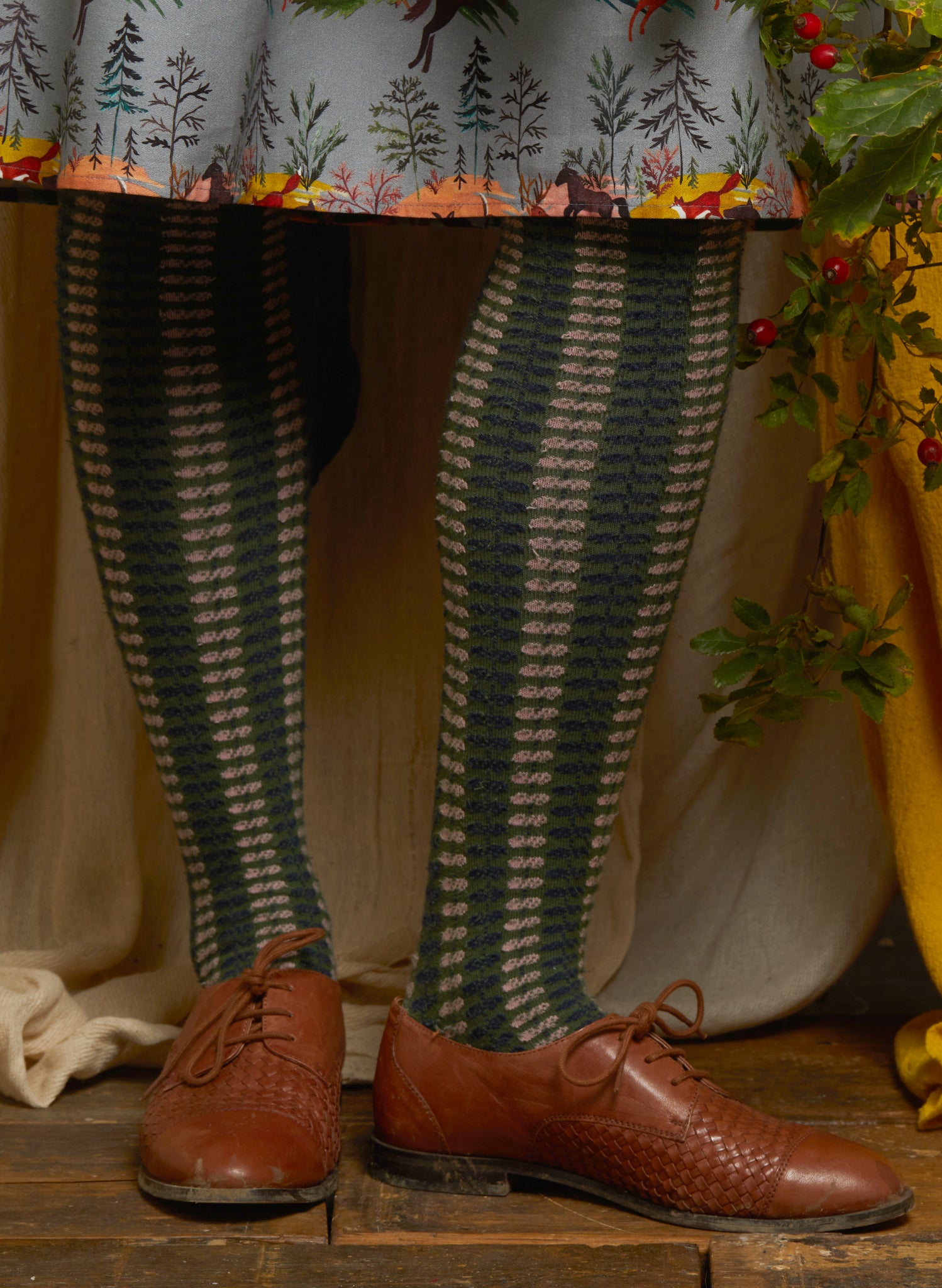 Knee High Socks - Pink Pinecones