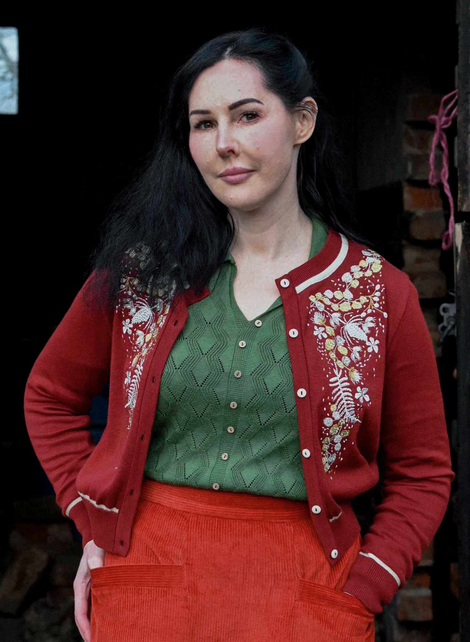 Vera - Burgundy Berries Cardigan