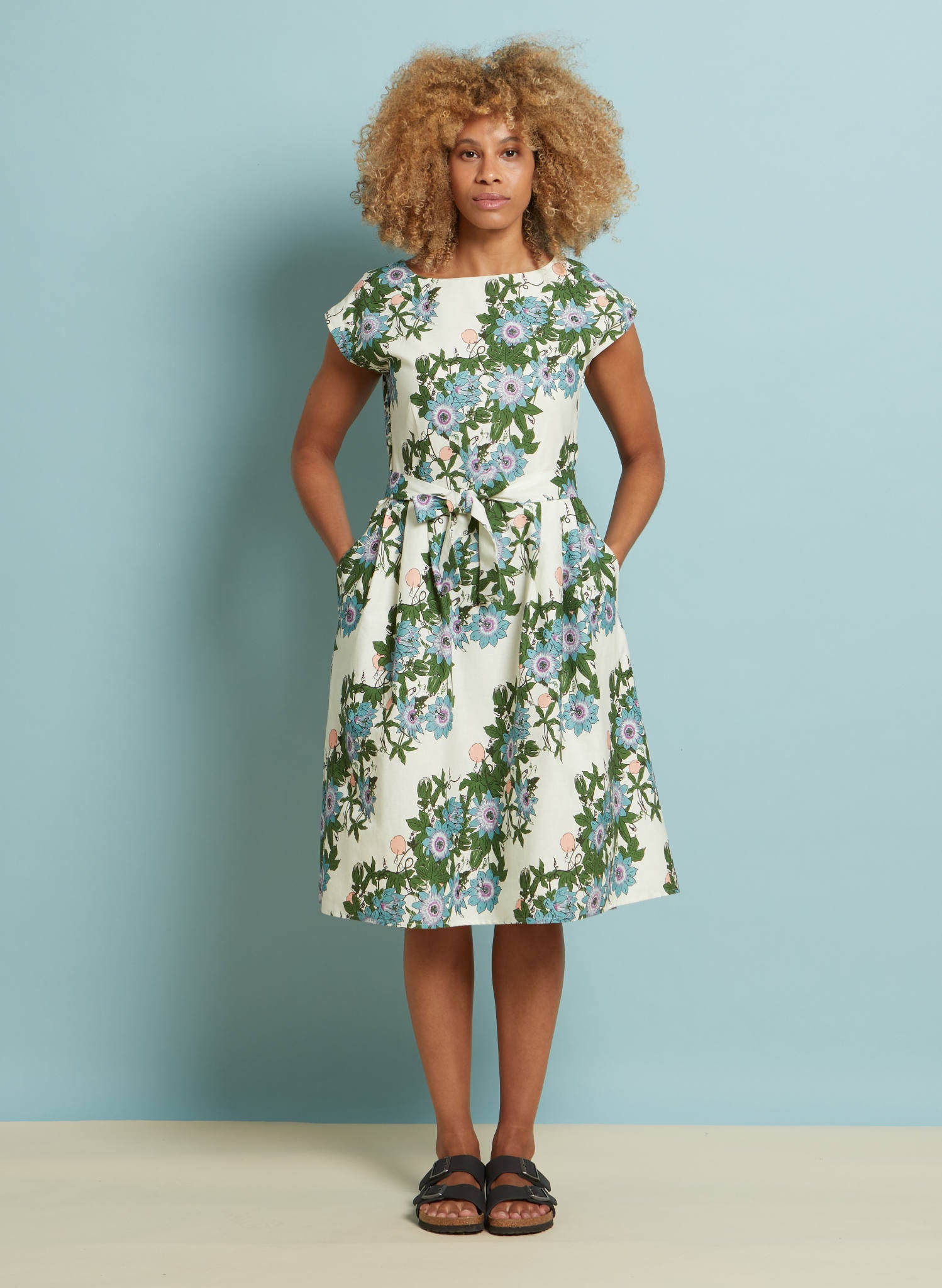 Beatrice Dress - Ivory Passionflower
