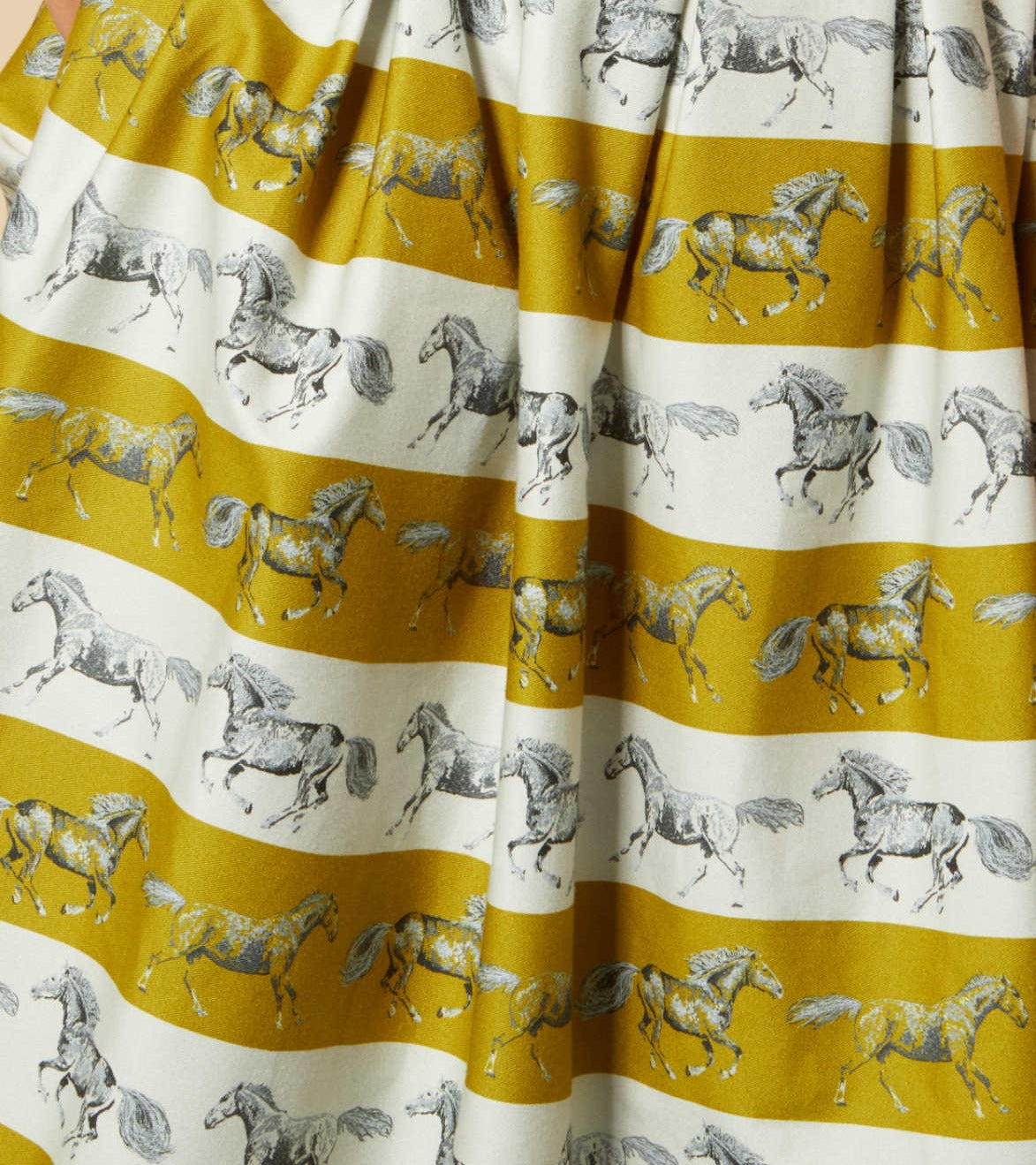 Archive Sale - Buckle belt - Mustard Horses