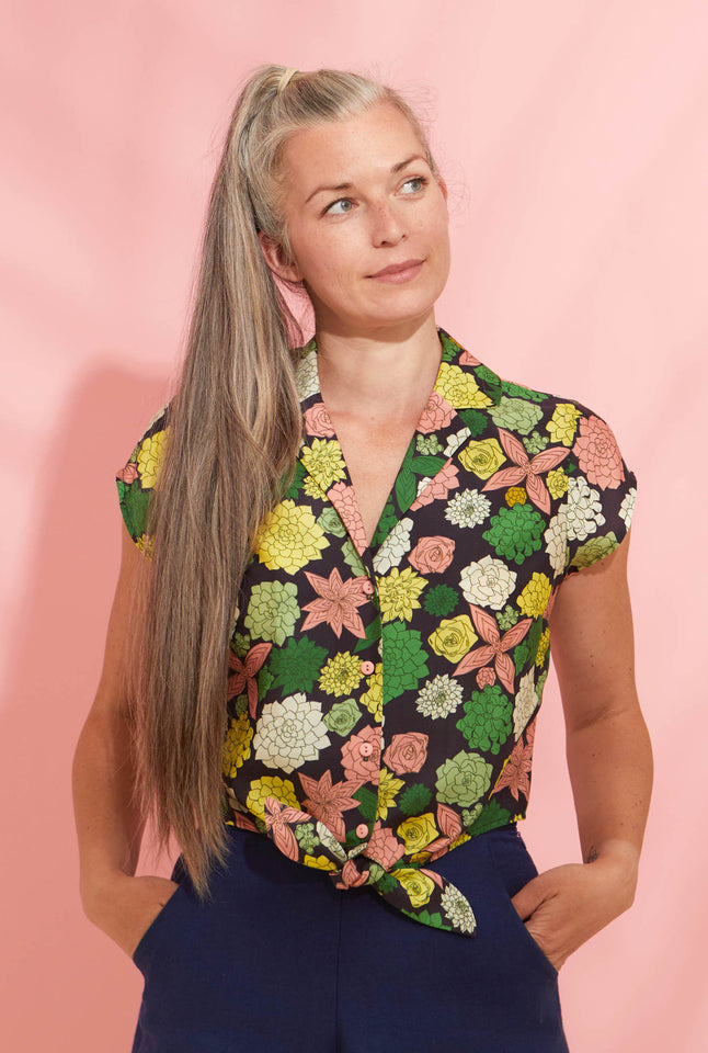 Peggy - Navy Cacti Top