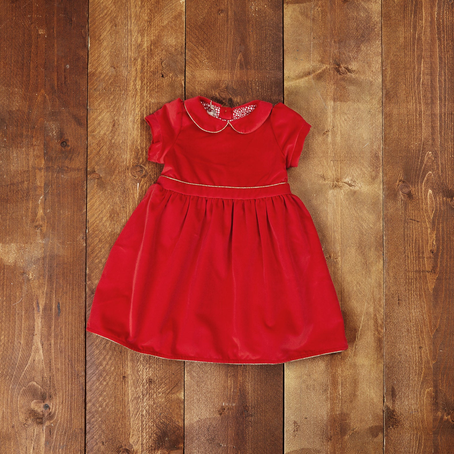 Alice - Red Velvet - Palava