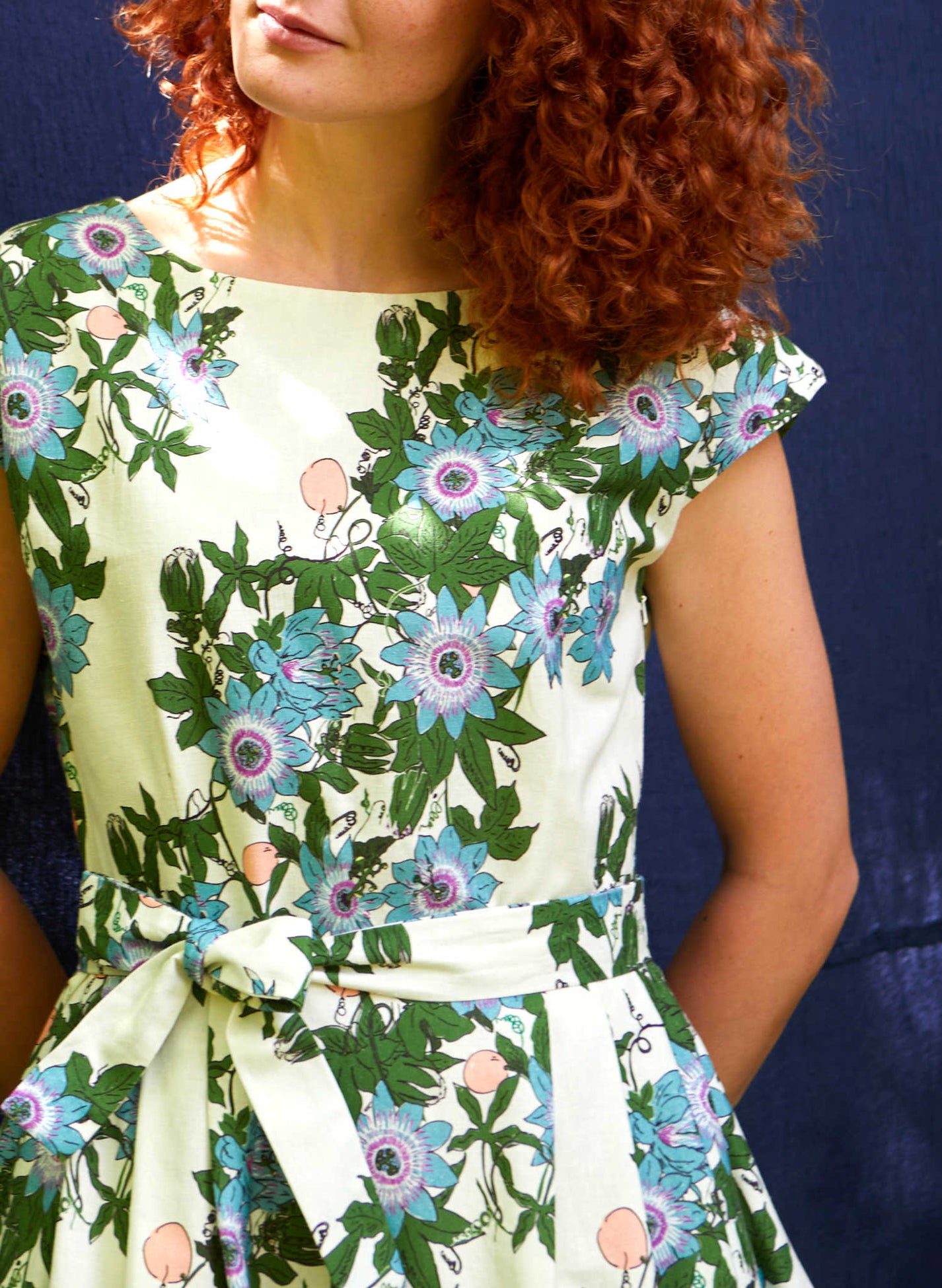 Women Summer Artsy Flower O Neck Cotton Dress