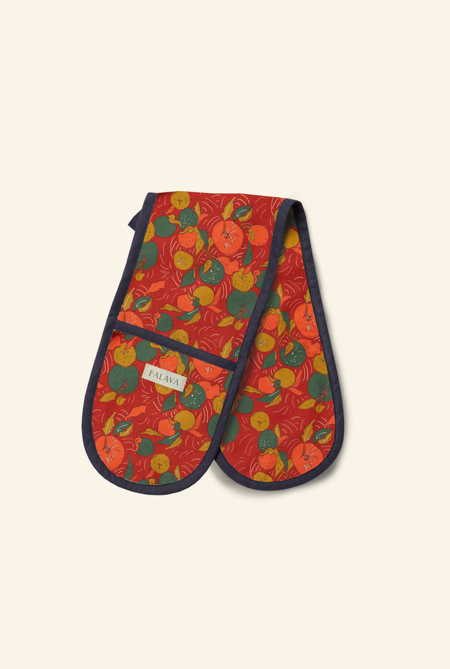 Oven Gloves - Red Apple Orchard