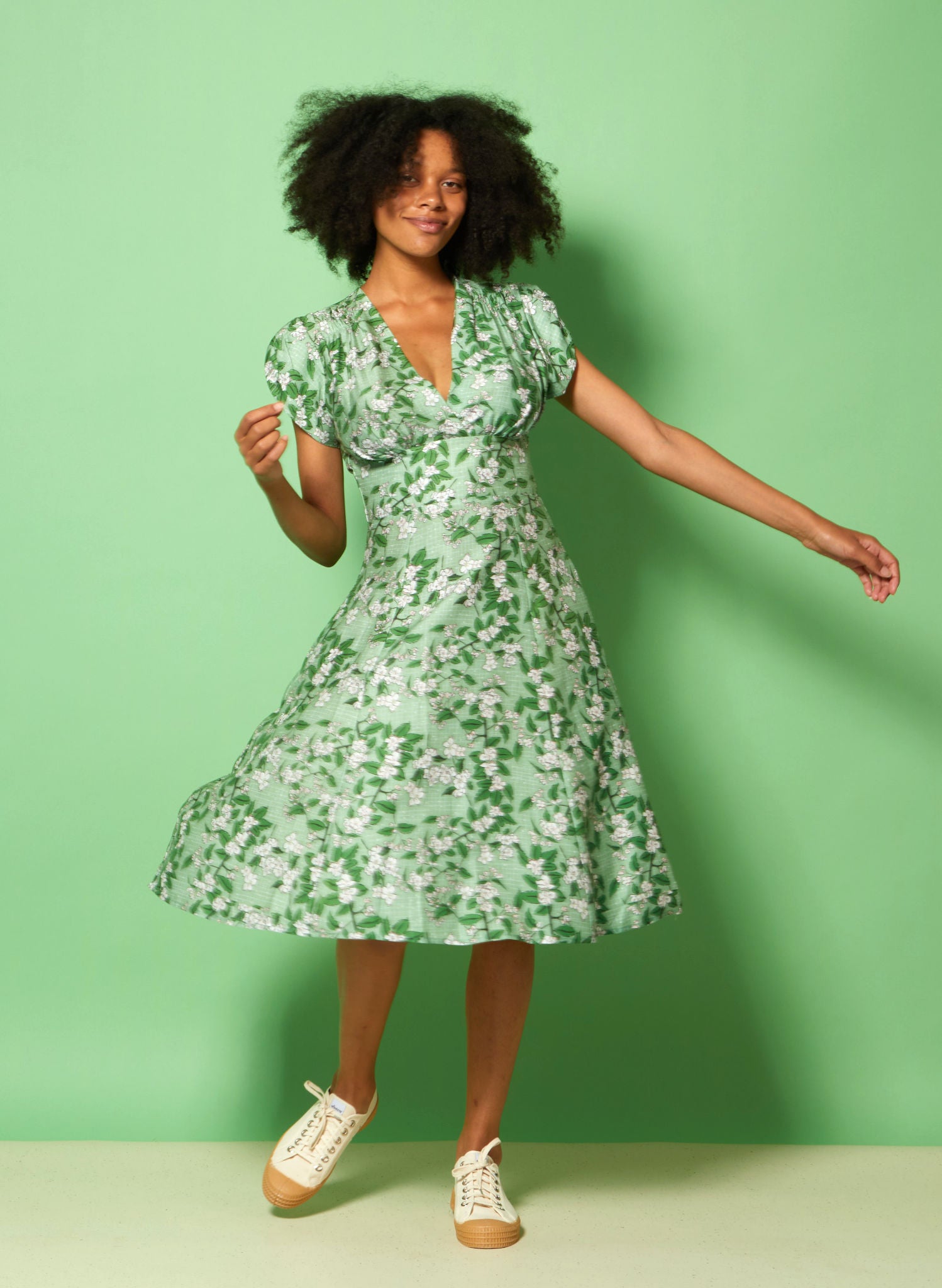 Rita - Green Apple Blossom Dress | Tencel